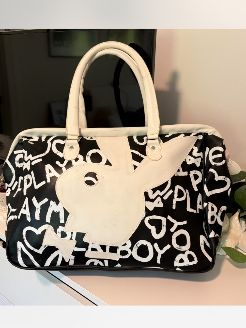 PLAYBOY Black & White Graffiti Bunny overnight bag